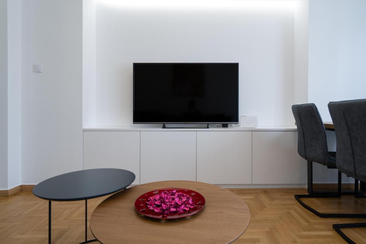 The Spiritual Athens Apartment ภายนอก รูปภาพ